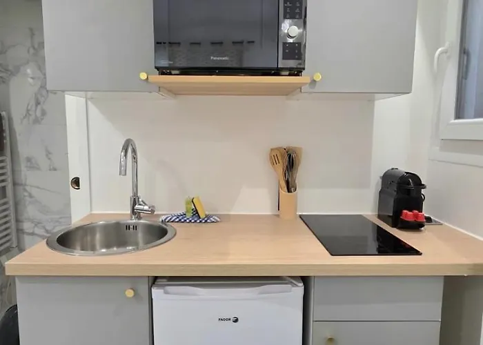 Compact & Charmant, à 2 Min De La Nizza